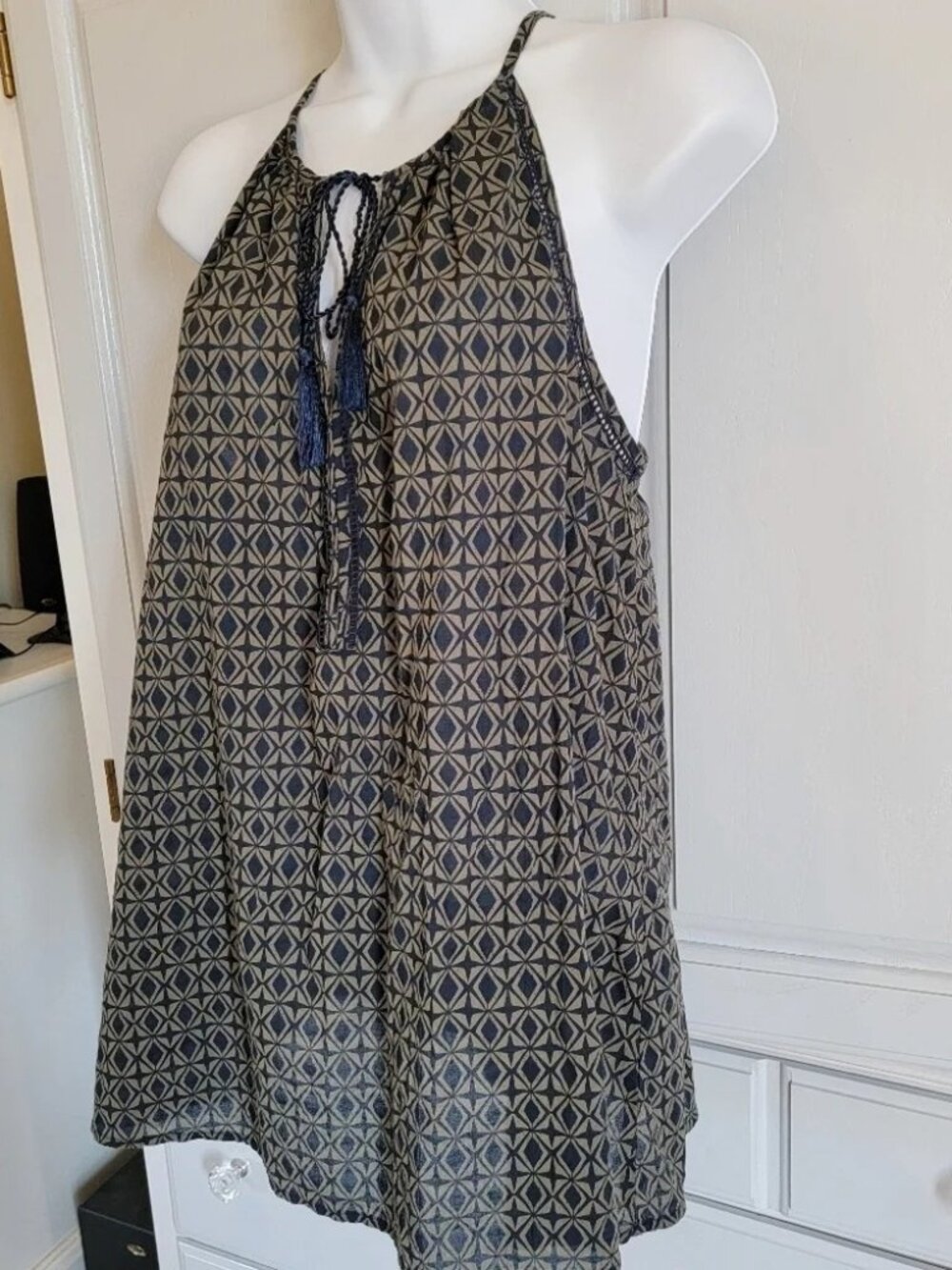 Banana Republic Blue Tan Geometric Print Sleeveless Top Tassels Size S